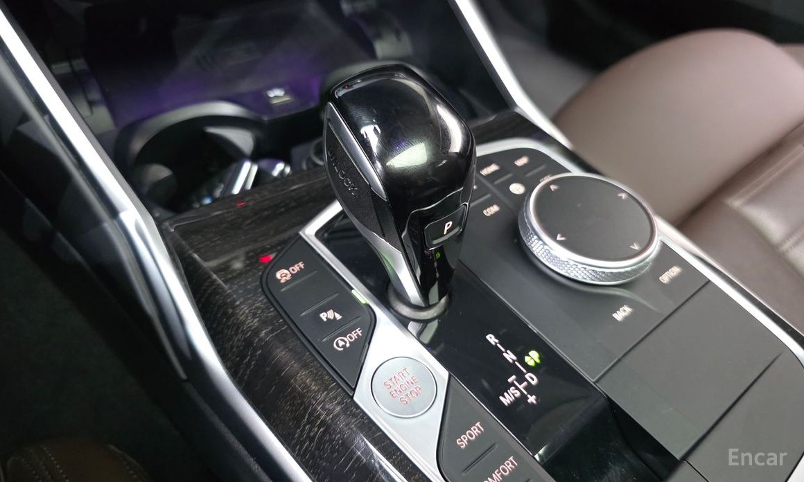 2022 BMW 3 серии VII (G2x) 320i Luxury с пробегом 65 312 км