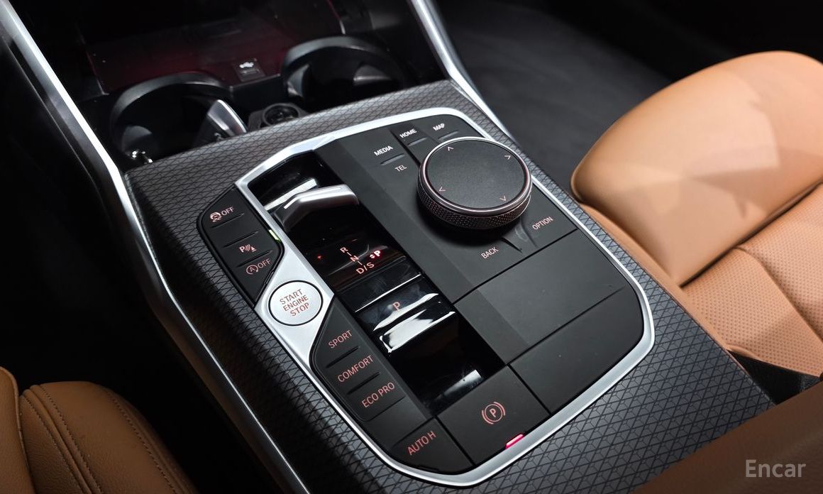 2023 BMW 3 серии VII (G2x) 320i M Sport с пробегом 17 965 км