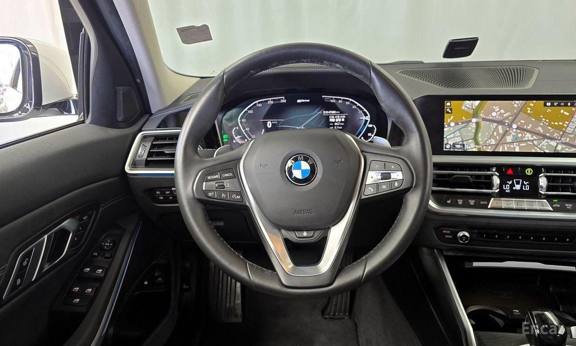 2021 BMW 3 серии VII (G2x) 330e Luxury с пробегом 47 989 км