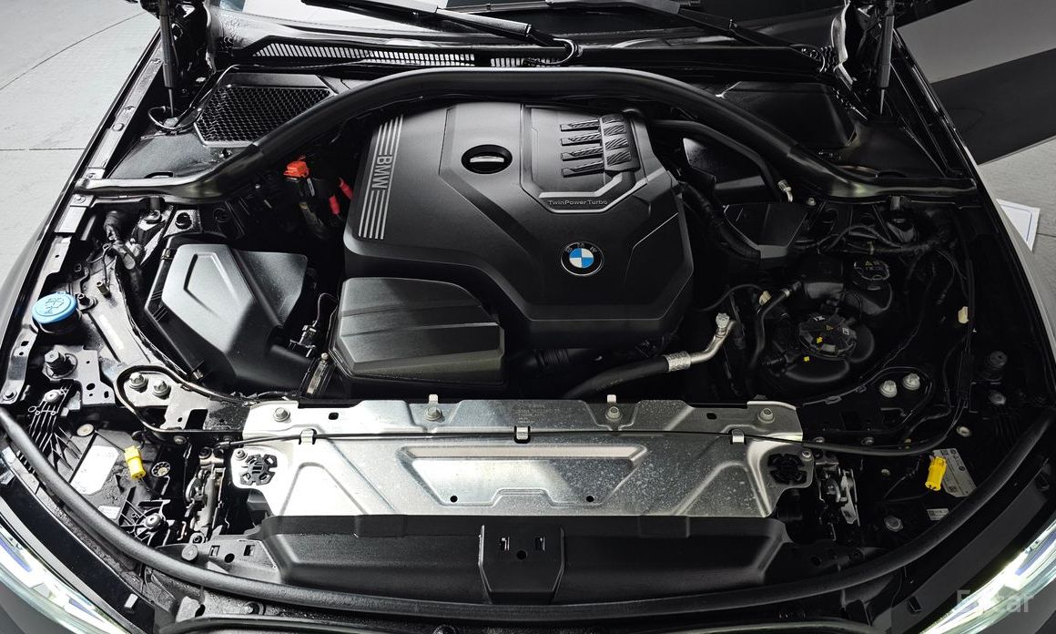 2023 BMW 3 серии VII (G2x) 320i M Sport с пробегом 43 726 км