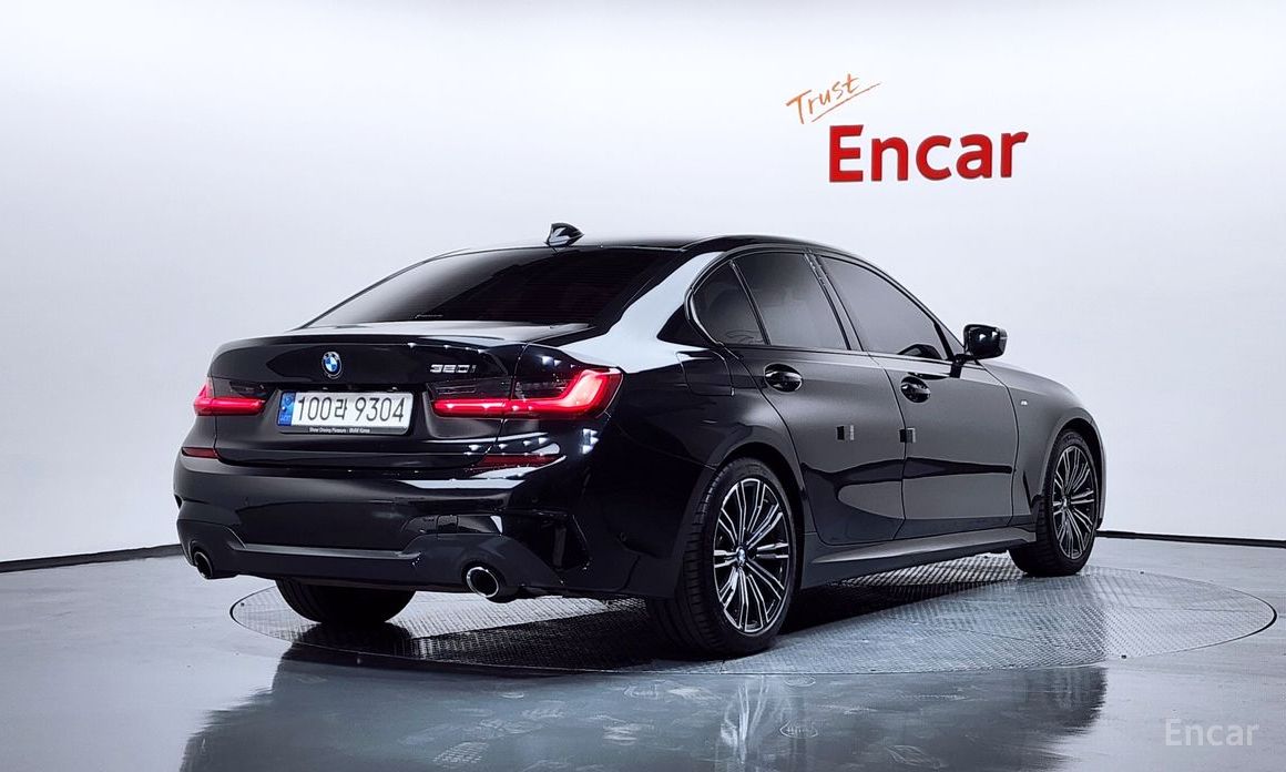 2022 BMW 3 серии VII (G2x) 320i M Sport с пробегом 49 206 км