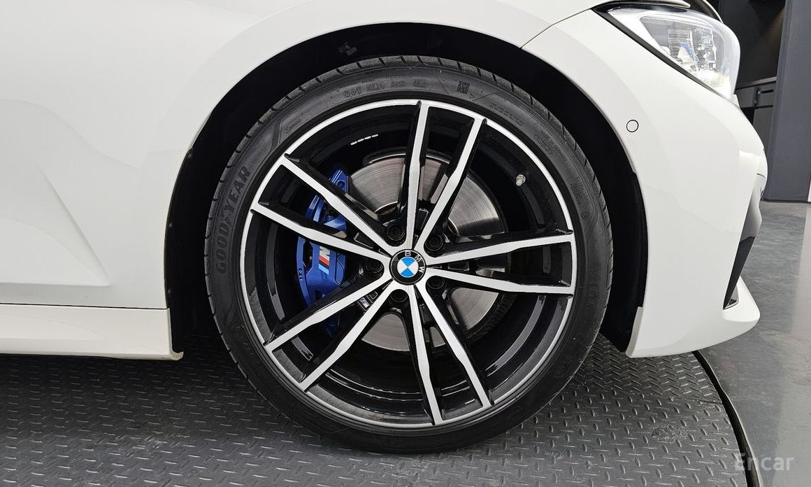 2022 BMW 3 серии VII (G2x) 320d Touring M Sport с пробегом 37 216 км