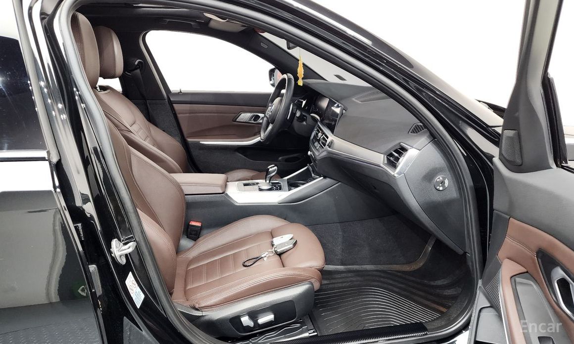 2022 BMW 3 серии VII (G2x) 320i Touring M Sports с пробегом 43 557 км