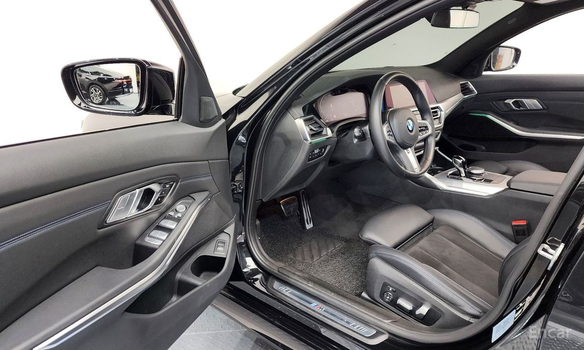 2022 BMW 3 серии VII (G2x) 320i M Sport с пробегом 49 206 км