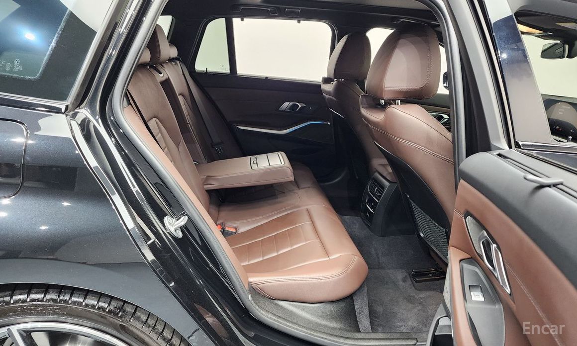 2023 BMW 3 серии VII (G2x) M340i xDrive Touring с пробегом 28 191 км