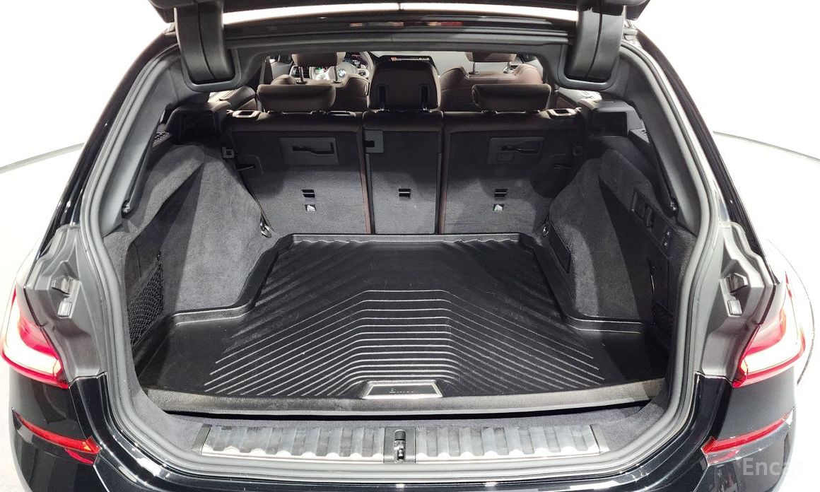 2022 BMW 3 серии VII (G2x) 320i Touring M Sports с пробегом 43 557 км