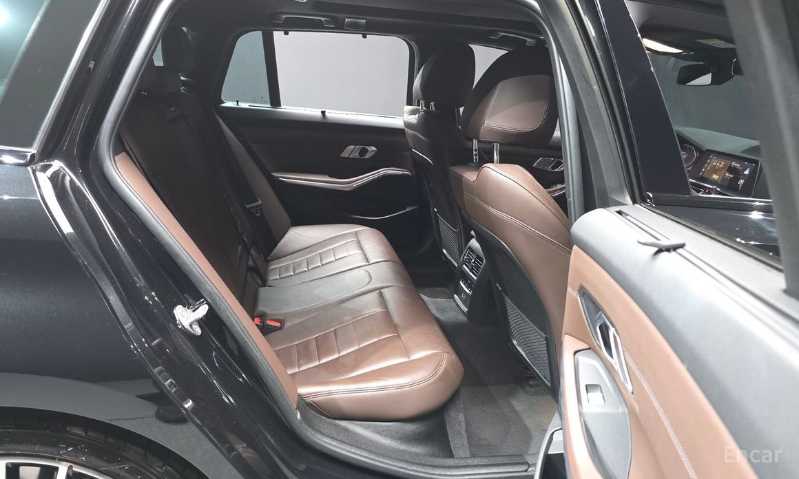 2022 BMW 3 серии VII (G2x) 320i Touring M Sports с пробегом 54 229 км