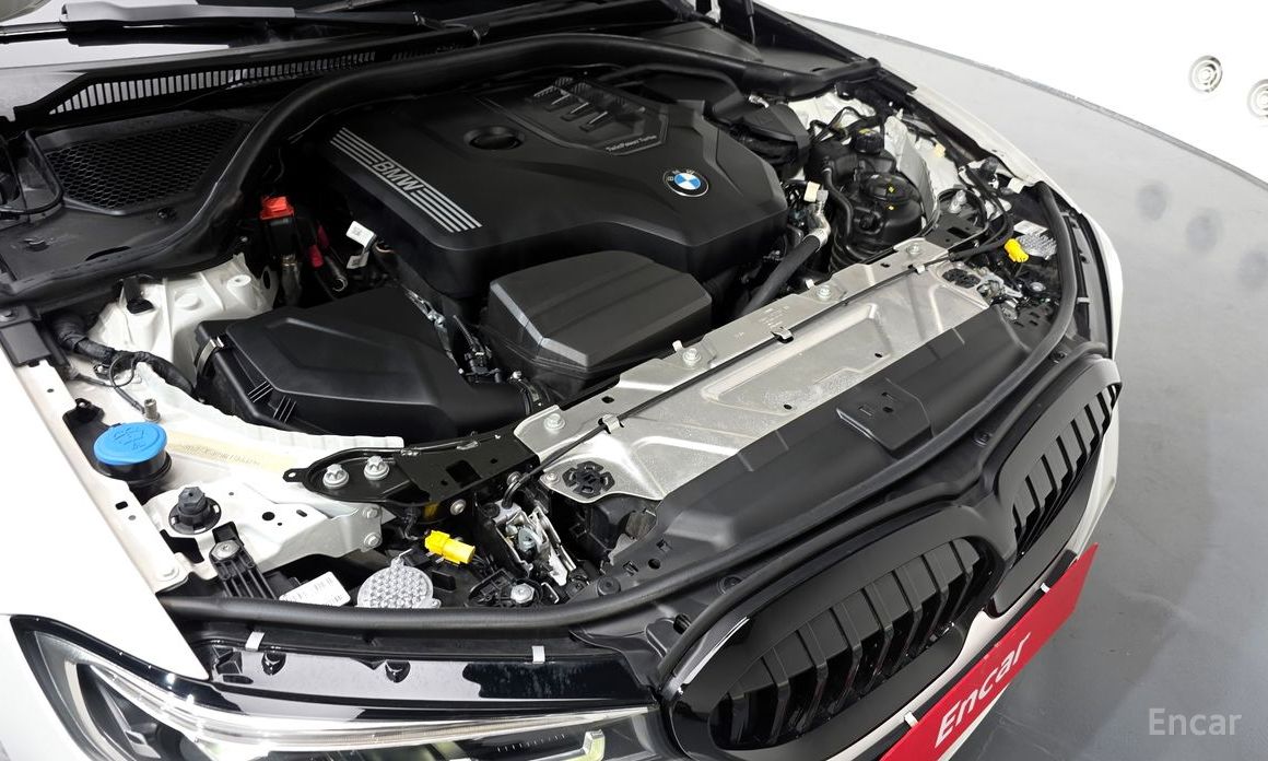 2021 BMW 3 серии VII (G2x) 320i M Sport с пробегом 15 844 км
