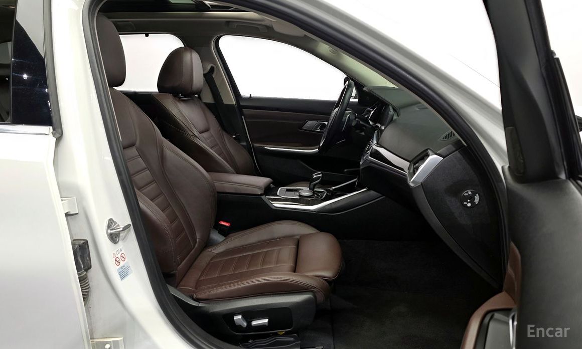 2021 BMW 3 серии VII (G2x) 320i Touring Luxury с пробегом 61 013 км