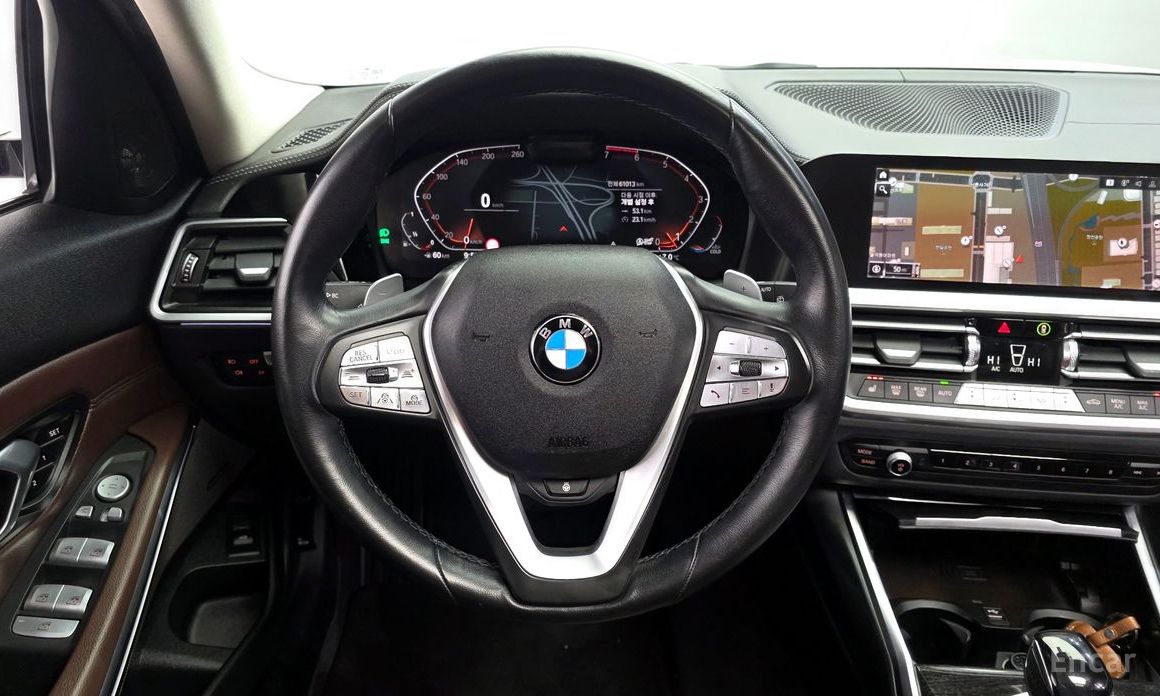 2021 BMW 3 серии VII (G2x) 320i Touring Luxury с пробегом 61 013 км