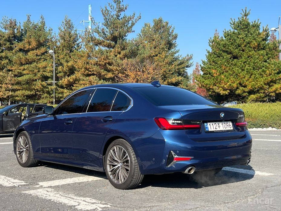 2022 BMW 3 серии VII (G2x) 320i Luxury с пробегом 39 011 км