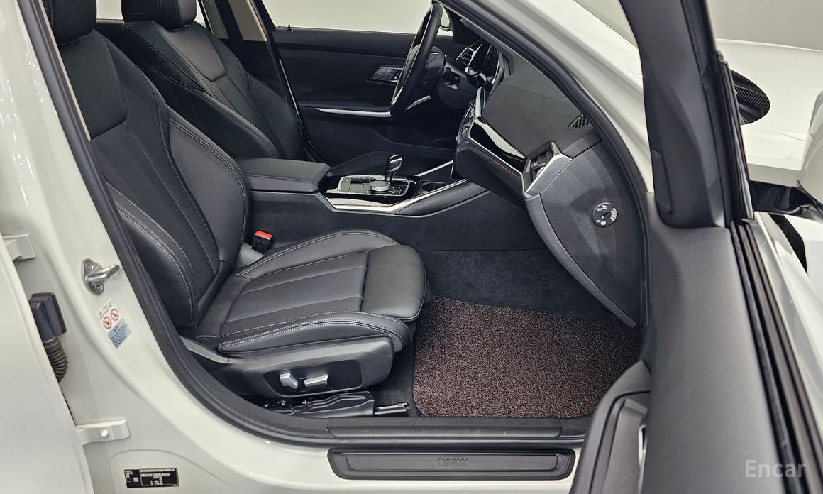 2021 BMW 3 серии VII (G2x) 320i с пробегом 24 681 км