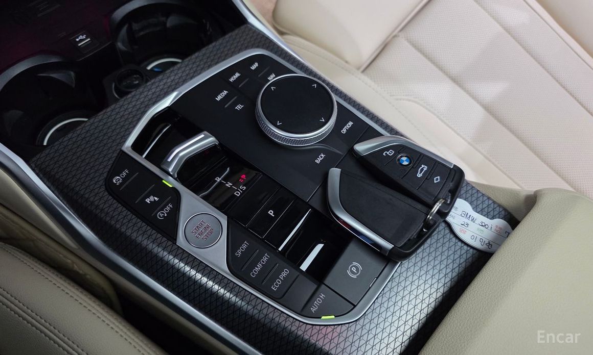2023 BMW 3 серии VII (G2x) 320i M Sport с пробегом 62 430 км