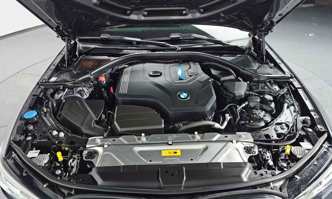 2022 BMW 3 серии VII (G2x) 320e Luxury с пробегом 69 425 км