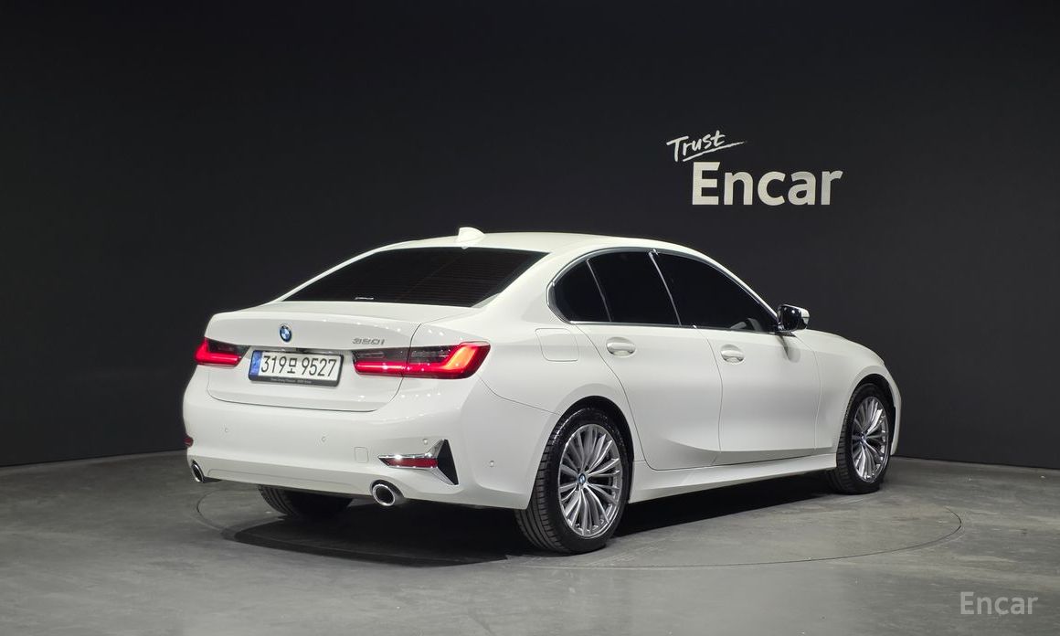 2022 BMW 3 серии VII (G2x) 320i Luxury с пробегом 23 237 км