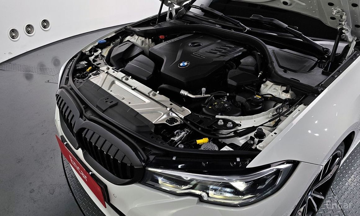 2022 BMW 3 серии VII (G2x) 320i M Sport с пробегом 43 058 км