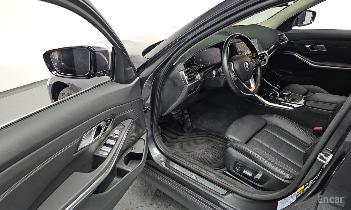 2022 BMW 3 серии VII (G2x) 320e Luxury с пробегом 69 425 км