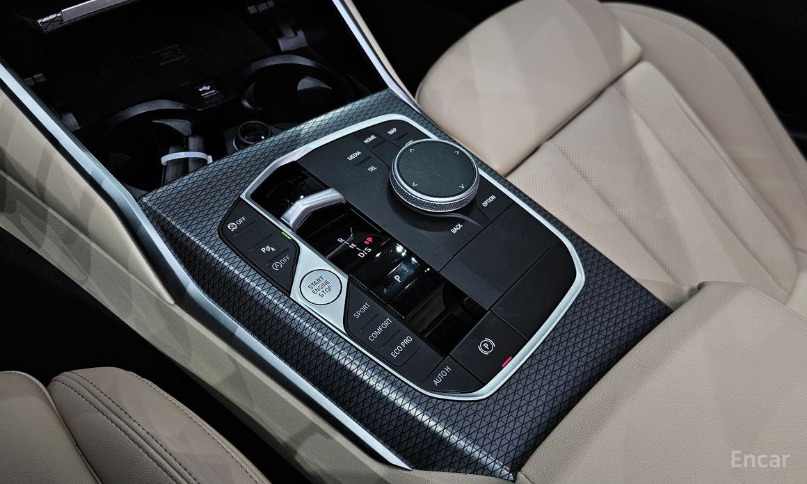 2023 BMW 3 серии VII (G2x) 320i M Sport с пробегом 26 162 км