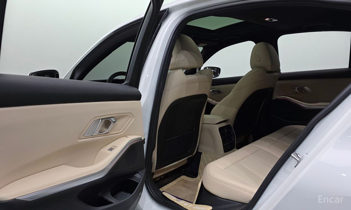 2023 BMW 3 серии VII (G2x) 320i M Sport с пробегом 62 430 км