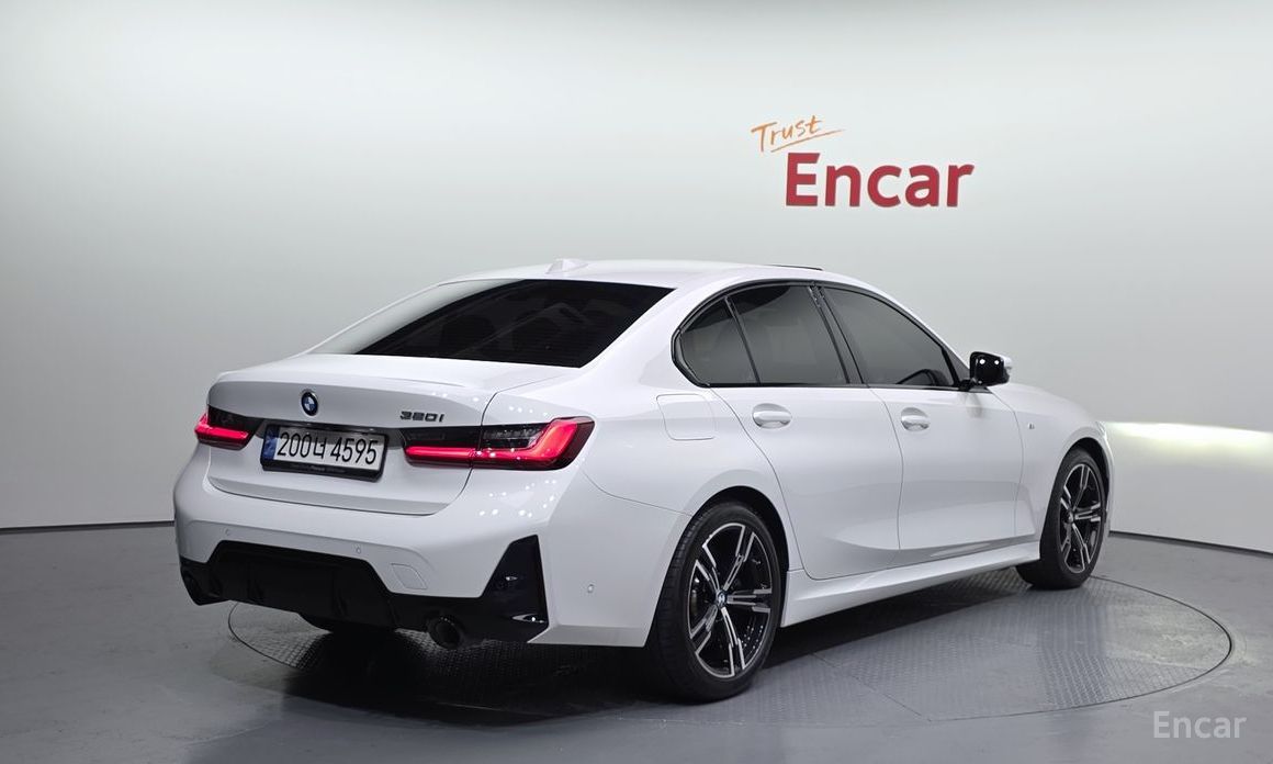 2023 BMW 3 серии VII (G2x) 320i M Sport с пробегом 38 144 км