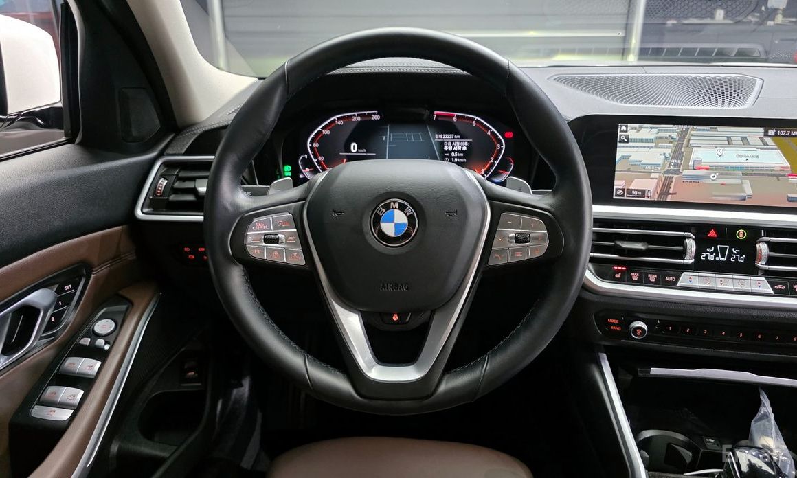 2022 BMW 3 серии VII (G2x) 320i Luxury с пробегом 23 237 км