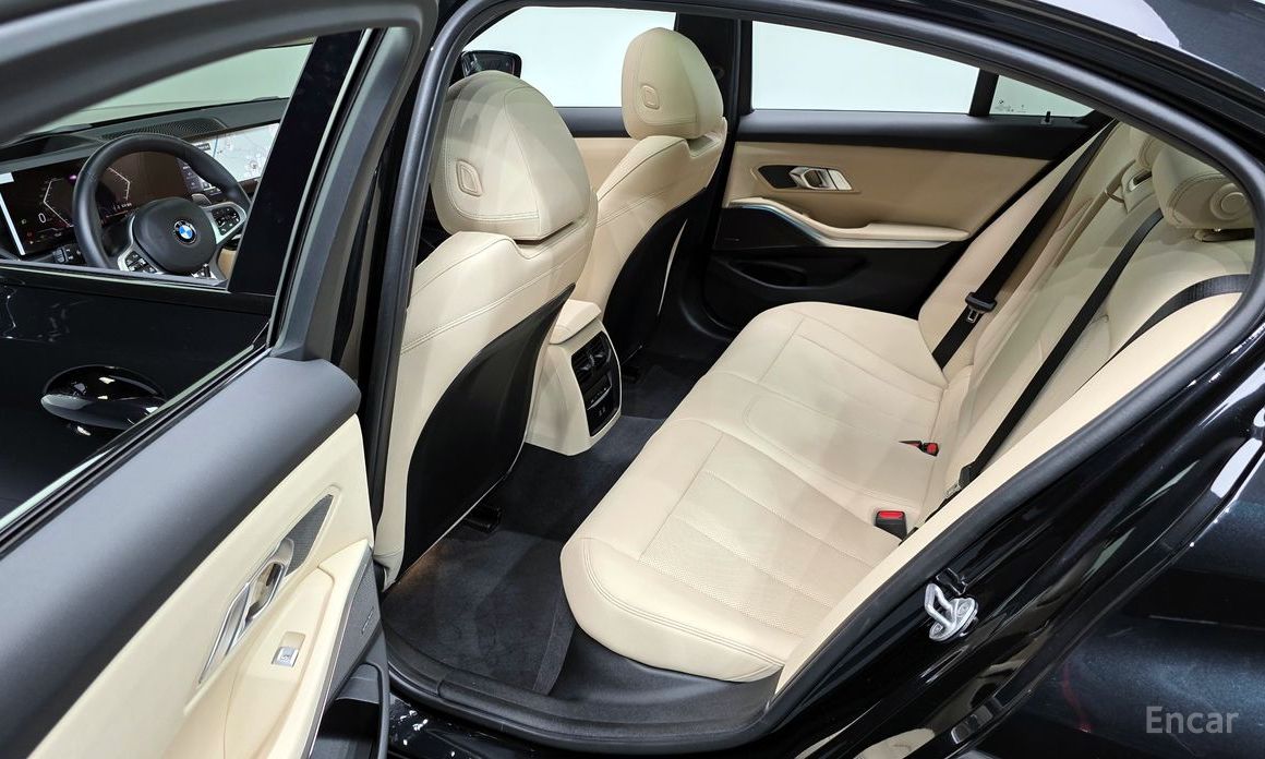 2023 BMW 3 серии VII (G2x) 320i M Sport с пробегом 6 968 км