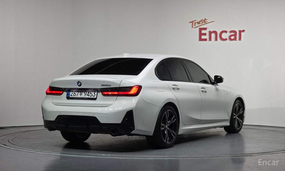 2023 BMW 3 серии VII (G2x) 320i M Sport с пробегом 49 825 км