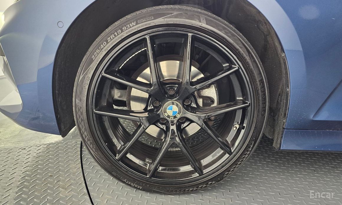 2022 BMW 3 серии VII (G2x) 320i с пробегом 47 677 км