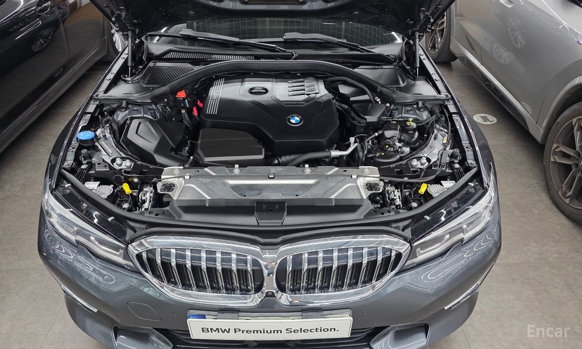 2021 BMW 3 серии VII (G2x) 320i Touring Luxury с пробегом 61 075 км
