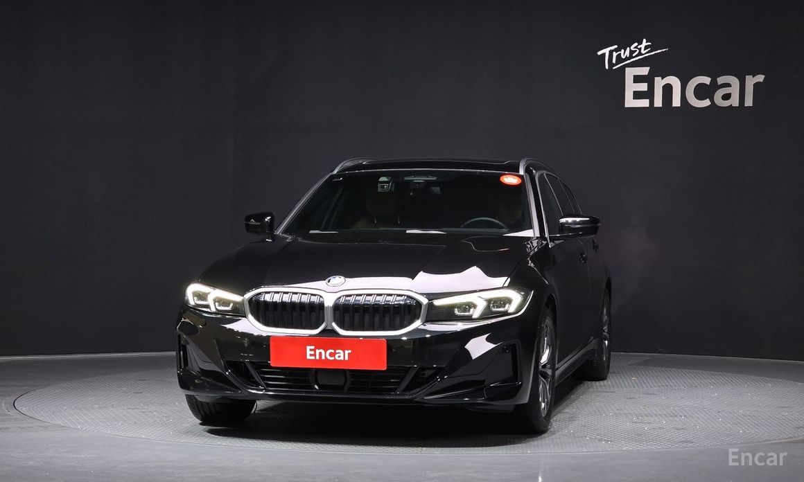 2023 BMW 3 серии VII (G2x) 320i Touring с пробегом 31 689 км