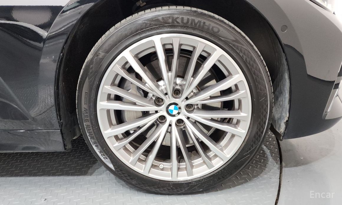 2021 BMW 3 серии VII (G2x) 330e Luxury с пробегом 63 391 км