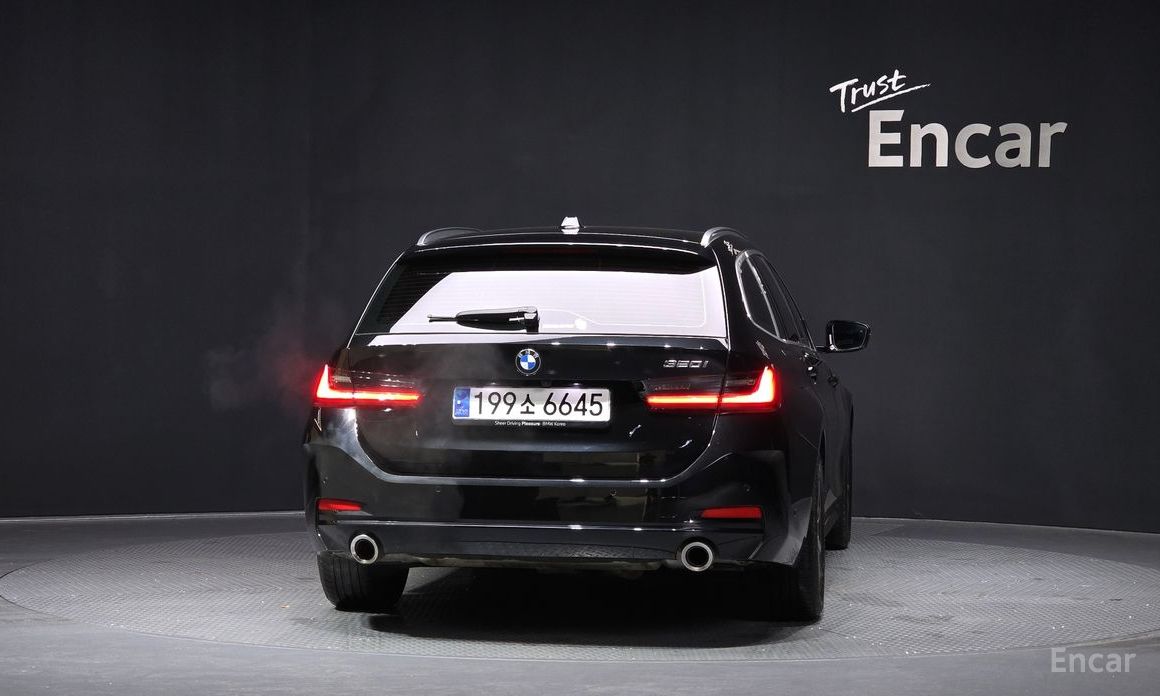 2023 BMW 3 серии VII (G2x) 320i Touring с пробегом 31 689 км
