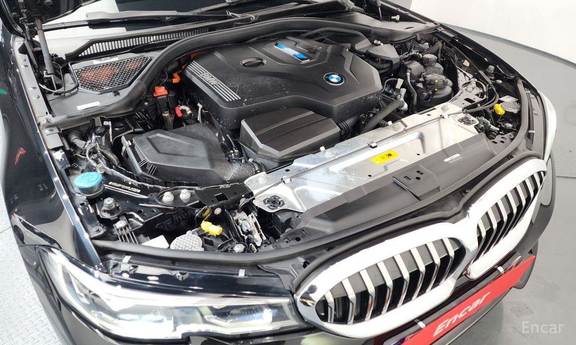 2021 BMW 3 серии VII (G2x) 330e Luxury с пробегом 63 391 км