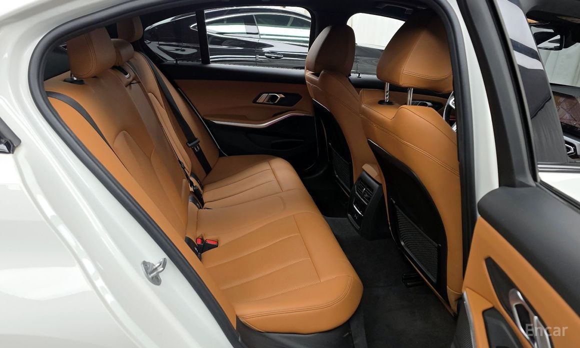 2023 BMW 3 серии VII (G2x) 320i M Sport с пробегом 49 825 км