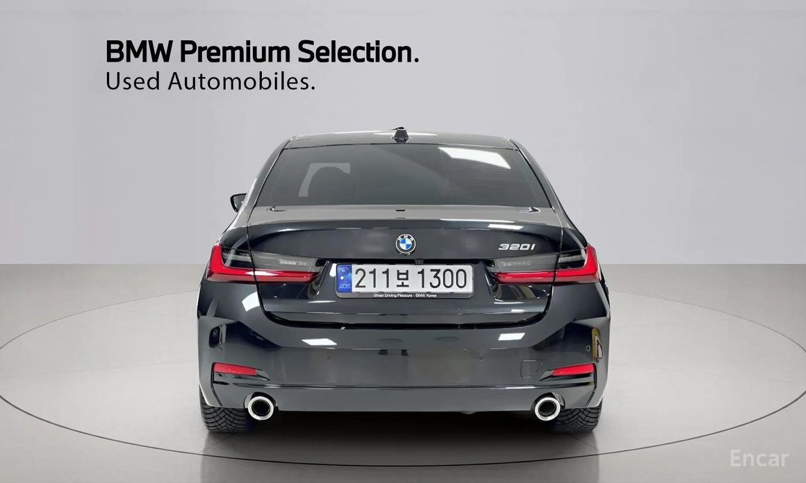2023 BMW 3 серии VII (G2x) 320i с пробегом 13 097 км