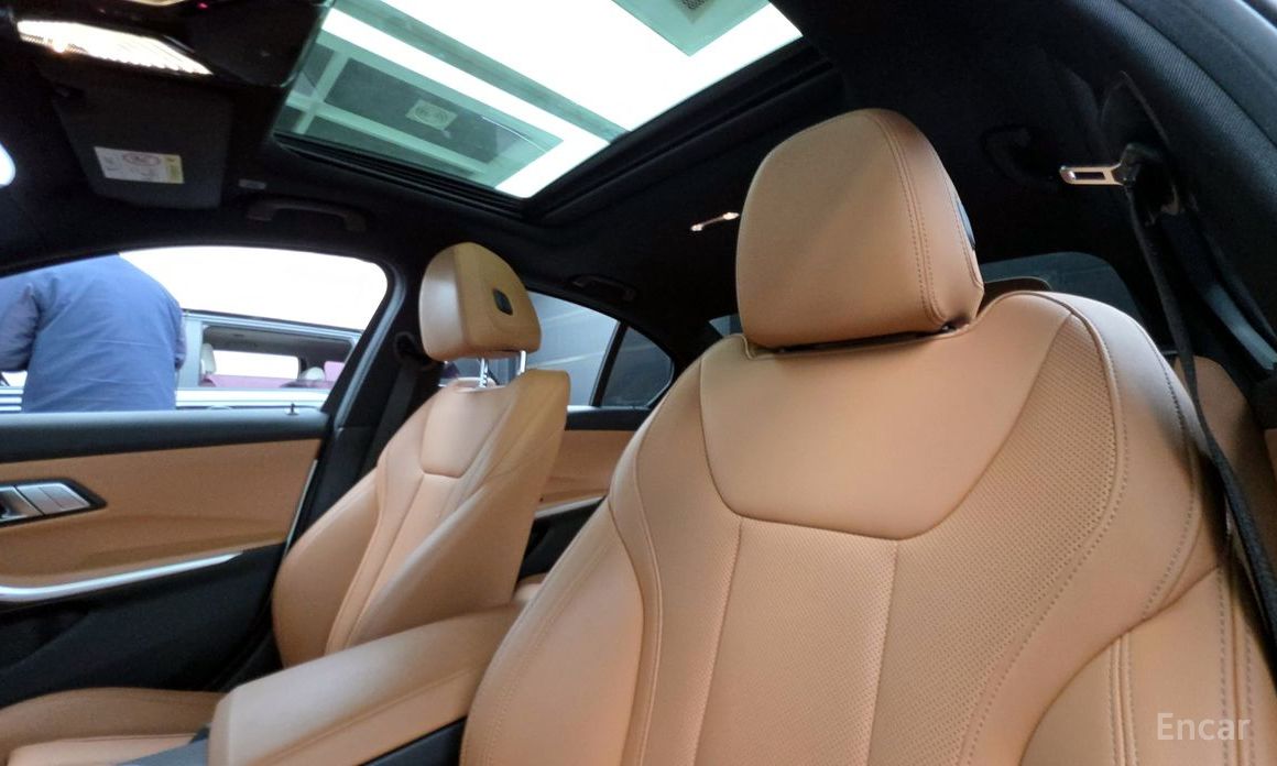 2023 BMW 3 серии VII (G2x) 320i M Sport с пробегом 49 825 км