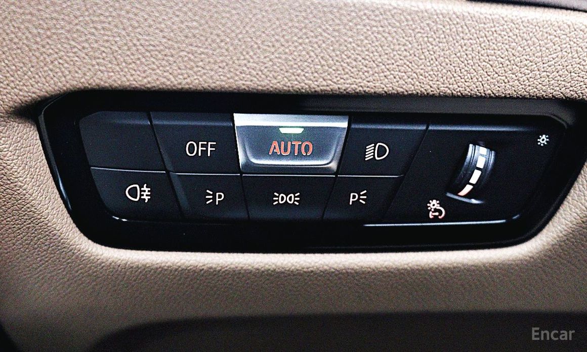 2023 BMW 3 серии VII (G2x) 320i с пробегом 25 508 км