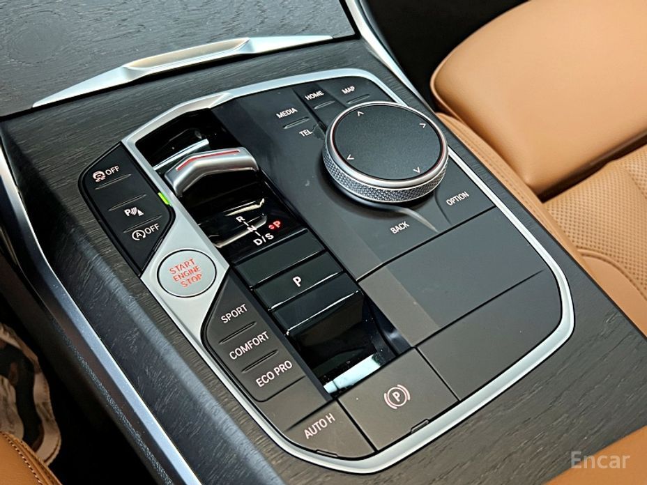 2023 BMW 3 серии VII (G2x) 320i с пробегом 13 097 км