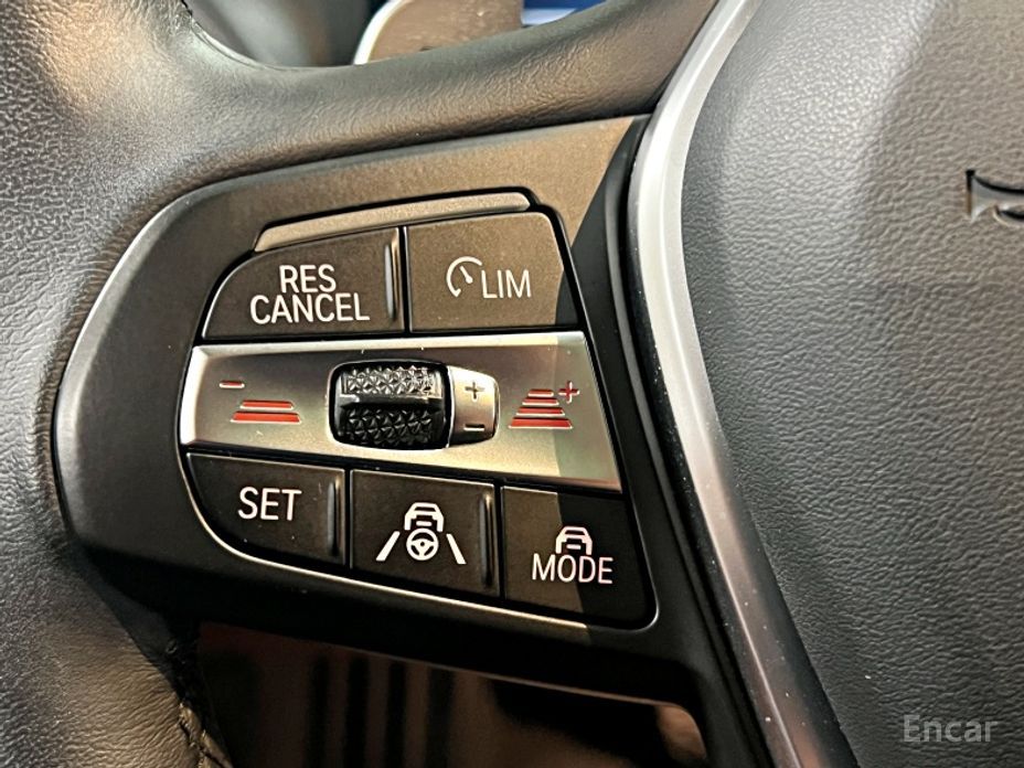 2023 BMW 3 серии VII (G2x) 320i с пробегом 13 097 км