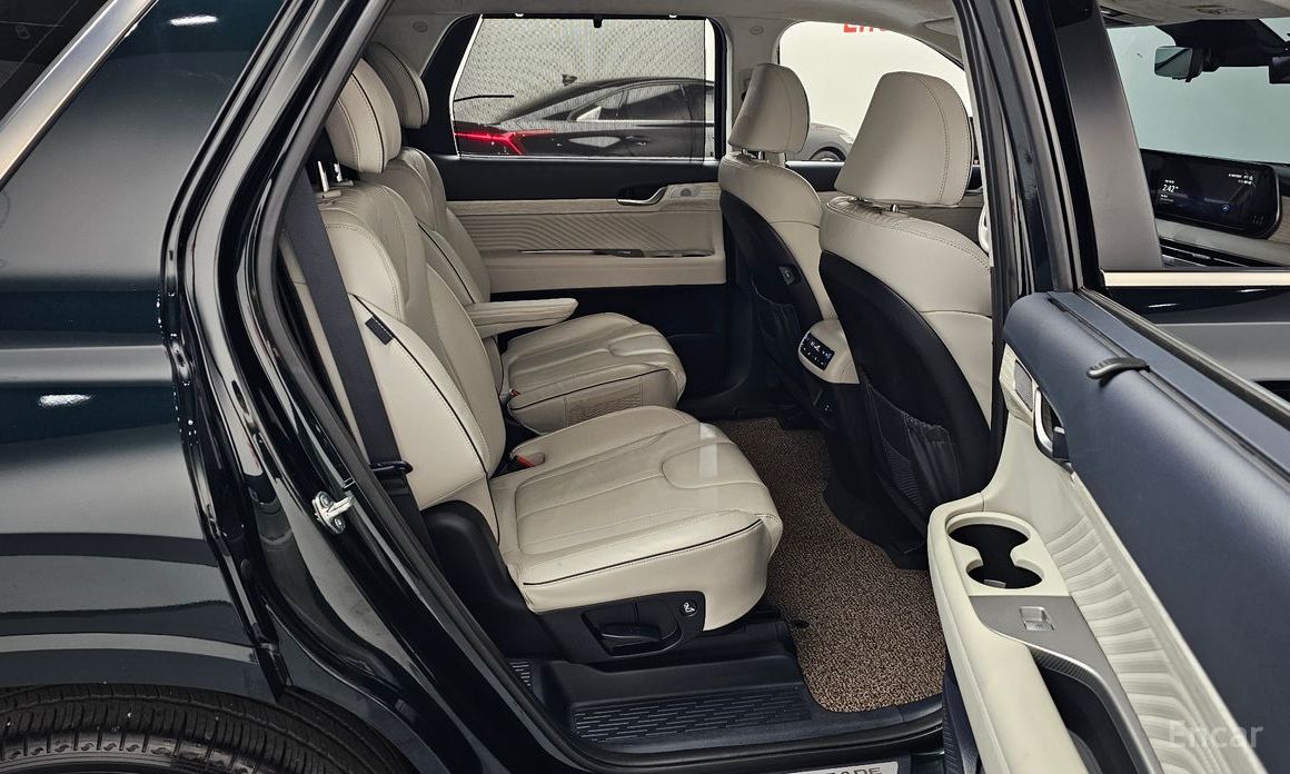 2023 Hyundai Palisade I Рестайлинг Diesel 2.2 2WD Calligraphy с пробегом 39 974 км