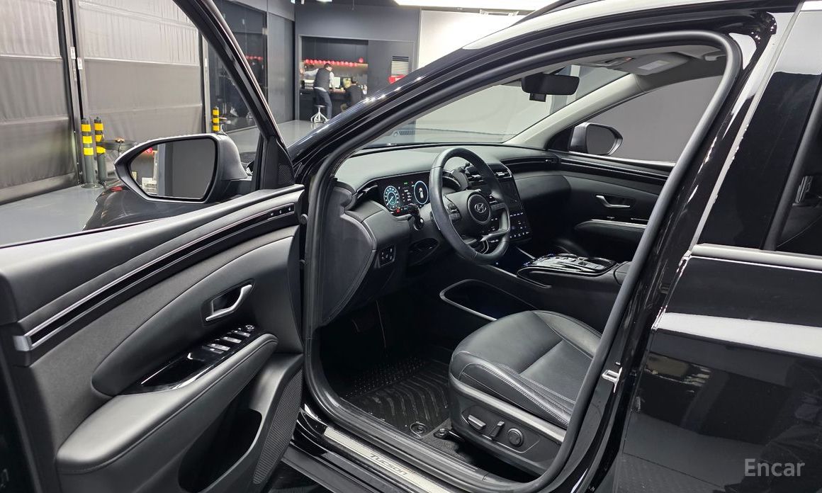 2022 Hyundai Tucson IV Inspiration 2WD с пробегом 40 133 км