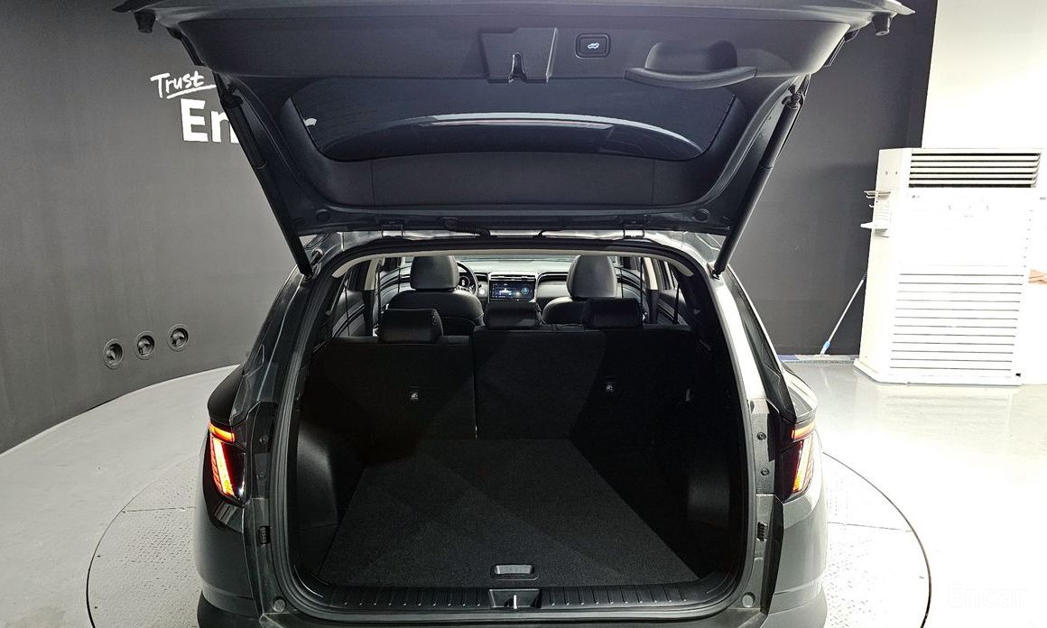 2021 Hyundai Tucson IV Diesel 2.0 2WD Inspiration с пробегом 31 967 км