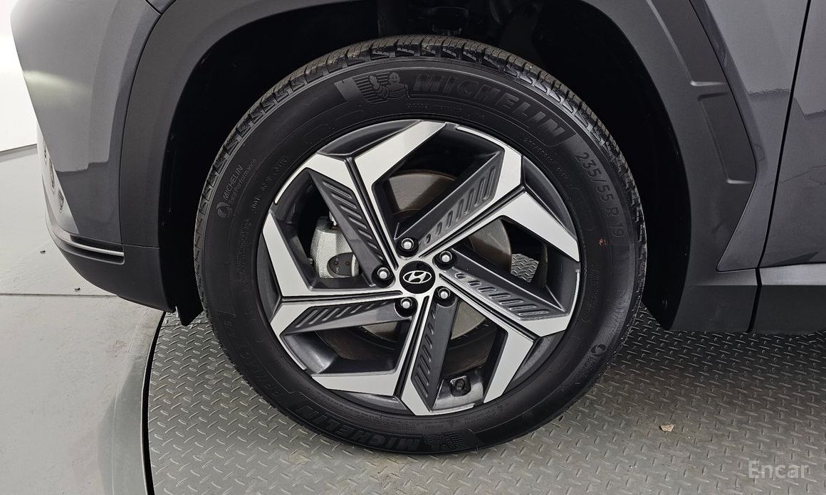 2021 Hyundai Tucson IV Gasoline 1.6 Turbo 2WD Inspiration с пробегом 23 644 км