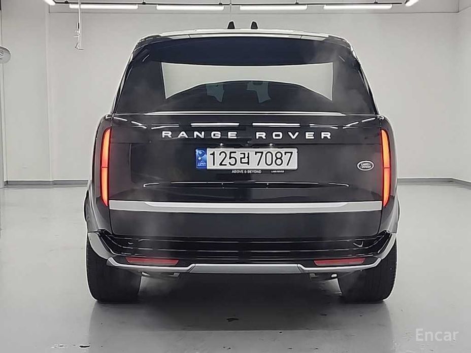 2023 Land Rover Range Rover V P530 Autobiography Long Wheel Base с пробегом 19 065 км