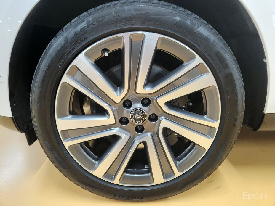 2023 Land Rover Range Rover V P530 SV Long Wheel Base с пробегом 30 000 км