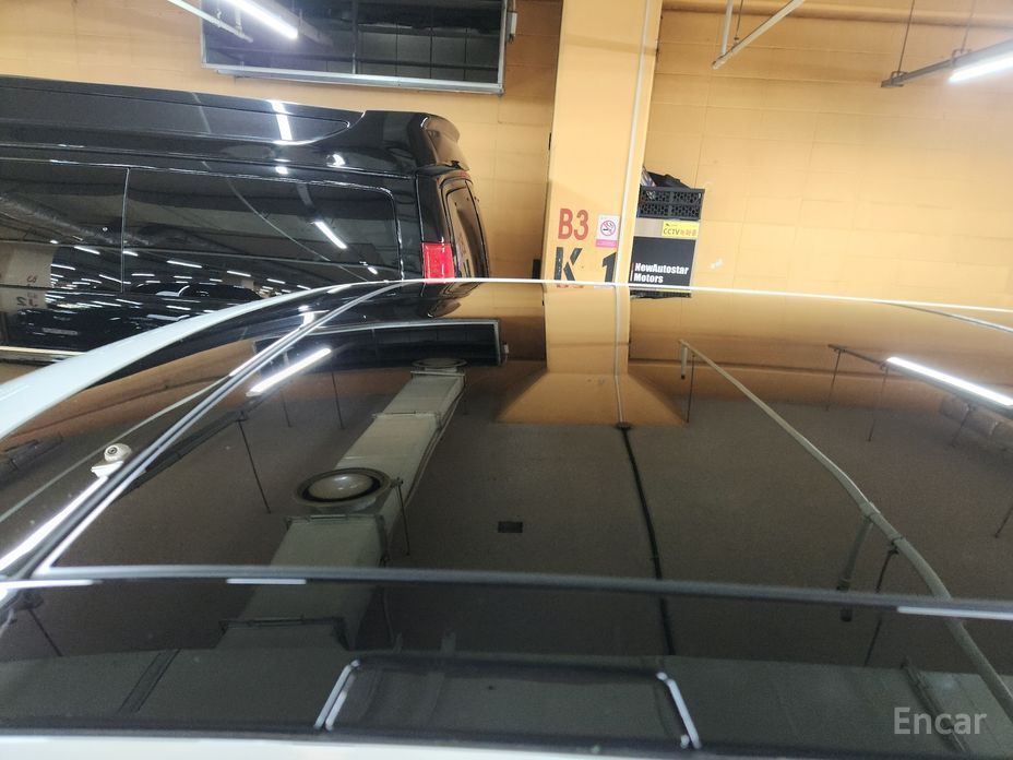 2023 Land Rover Range Rover V P530 SV Long Wheel Base с пробегом 30 000 км