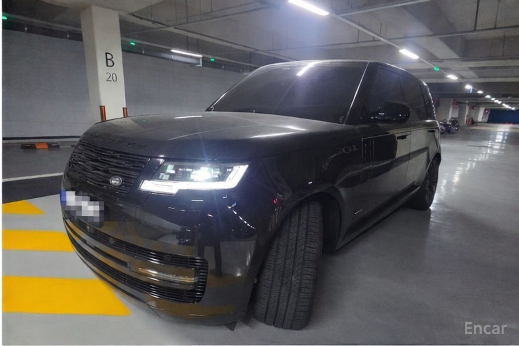 2023 Land Rover Range Rover V P530 Autobiography Long Wheel Base с пробегом 15 000 км