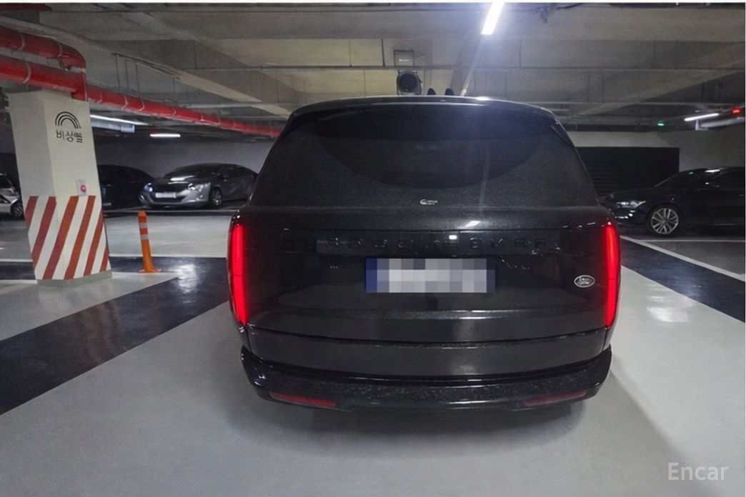 2023 Land Rover Range Rover V P530 Autobiography Long Wheel Base с пробегом 15 000 км