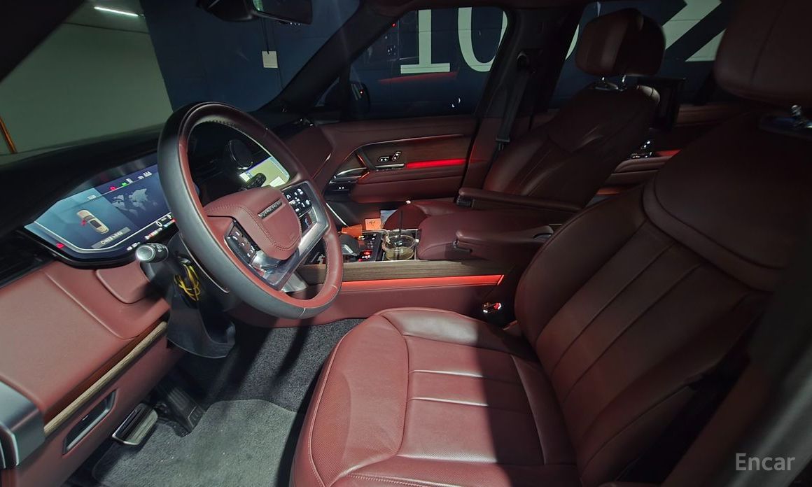 2023 Land Rover Range Rover V P530 Autobiography Long Wheel Base с пробегом 15 000 км