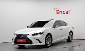 2023 Lexus ES VII Рестайлинг Executive с пробегом 37 344 км